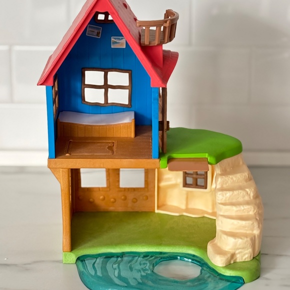 CALICO CRITTERS Secret Island Playhouse Treehouse Sylvanian Family Seaside House - Picture 3 of 14